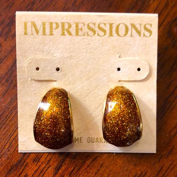 NWT! Impressions Metallic Shiny Gold-Tone Hoop Earrings! - Picture 2 of 3